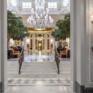 https://the-st-regis-rome.it-romehotels.com