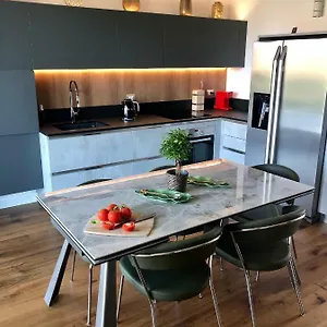 https://juliets-apartment-garda-lake.it-lombardy.com