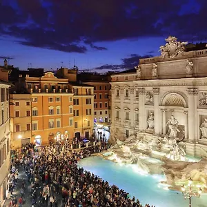 relais-fontana-di-trevi.it-romehotels.com/