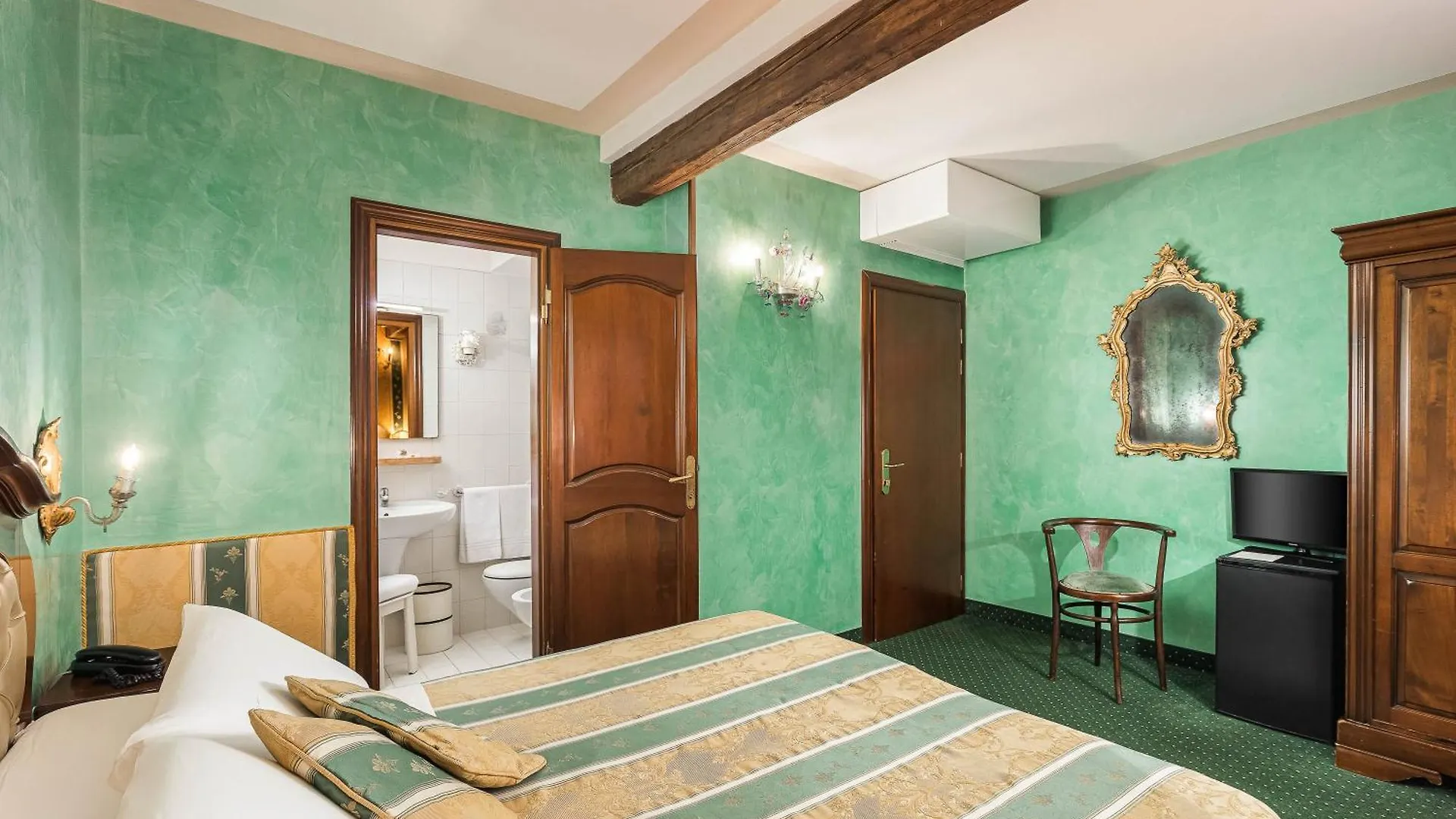 Hotel Marconi Venice 3*,  Italy